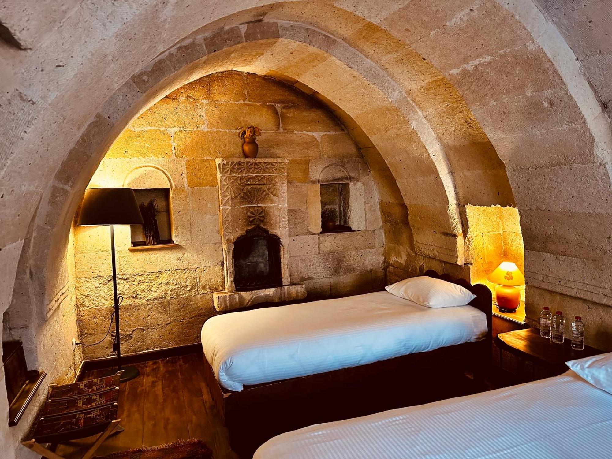 Les Maisons De Cappadoce อุตชิซาร์ ภายนอก รูปภาพ